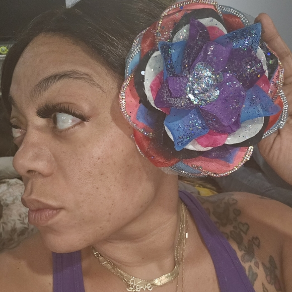 Meet your Posher, HellavaBlingBling - Picture 7 of 7